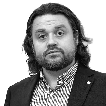 Леонид Еленин