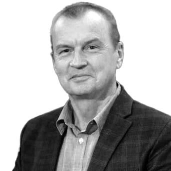 Михаил Лебедев